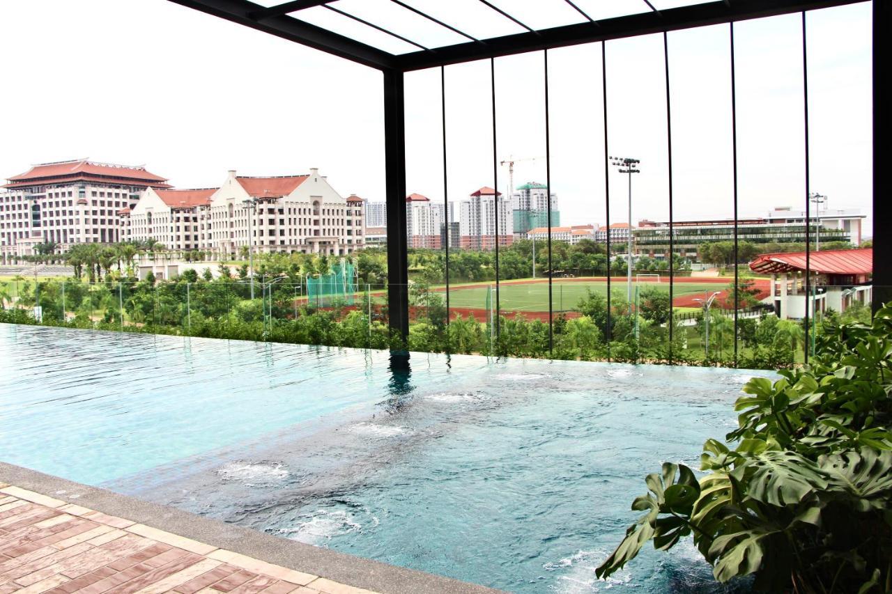 Bell Suites @ Sunsuria City Sepang Exterior photo
