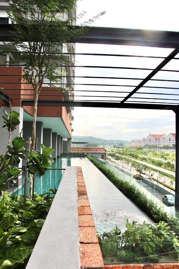 Bell Suites @ Sunsuria City Sepang Exterior photo